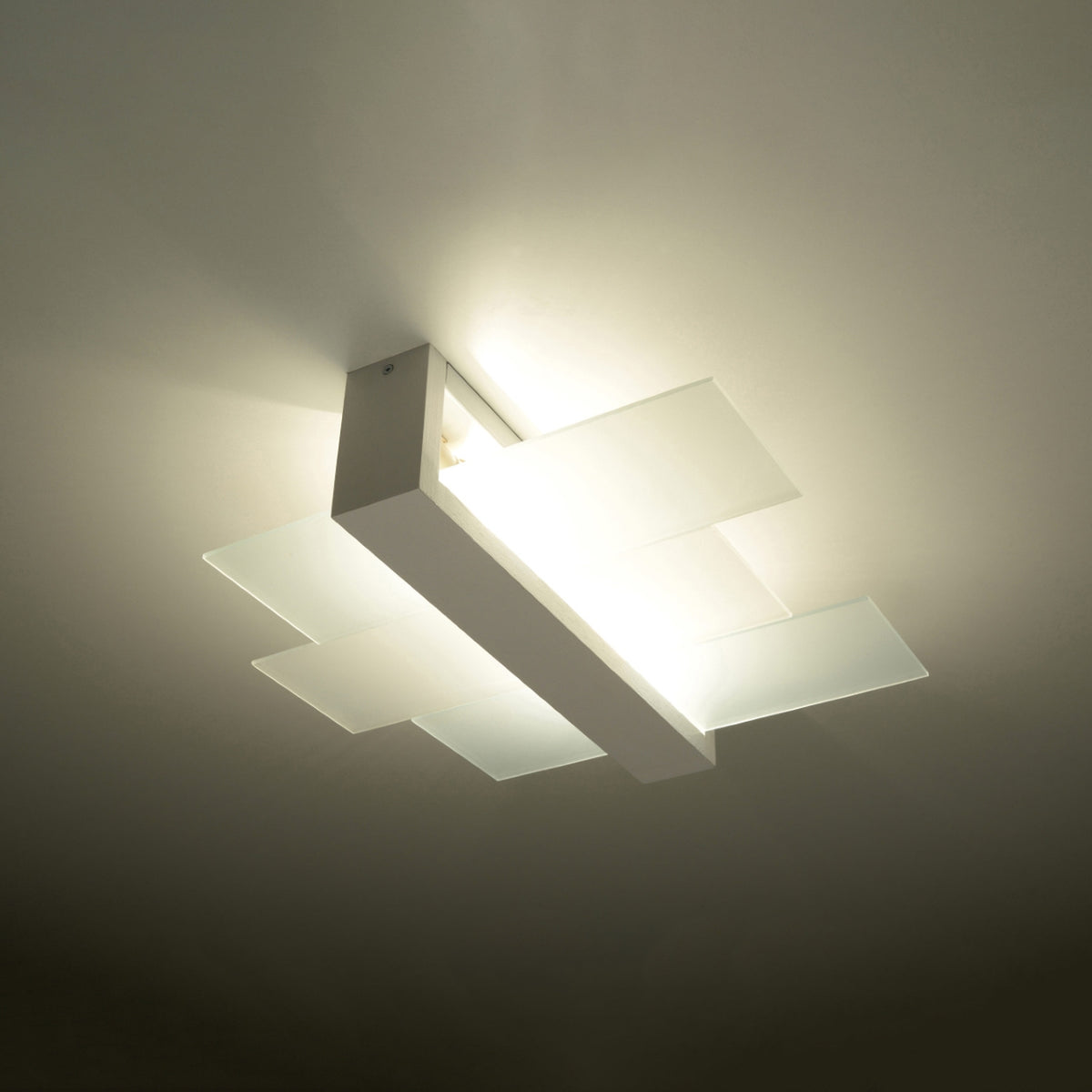 Plafonnier Feniks, vue sous un autre angle