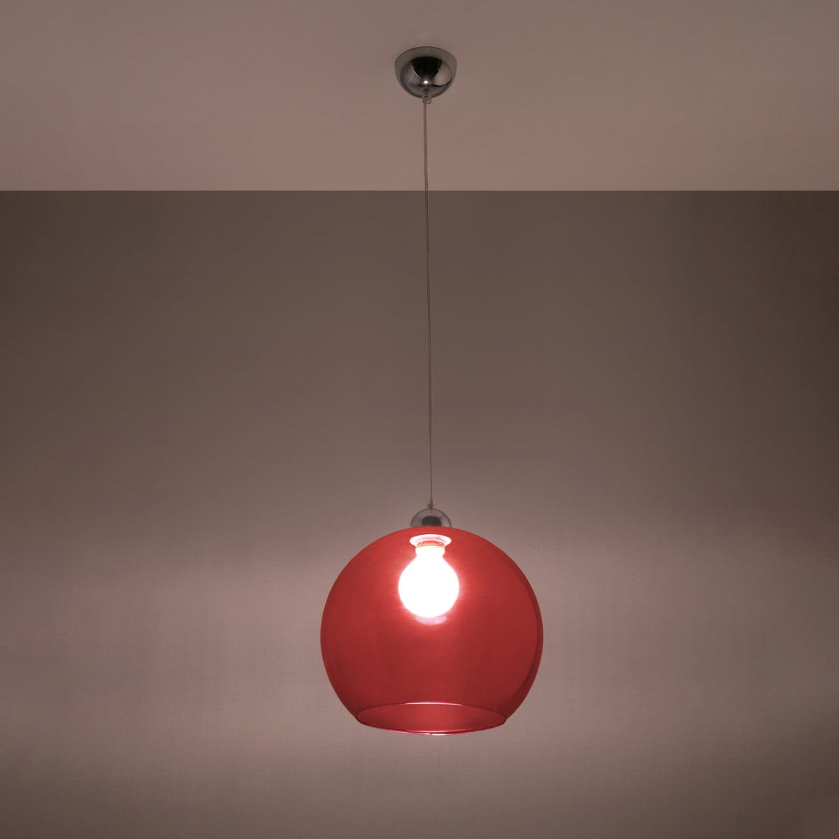 Suspension Ball en verre soufflé rouge, autre vue