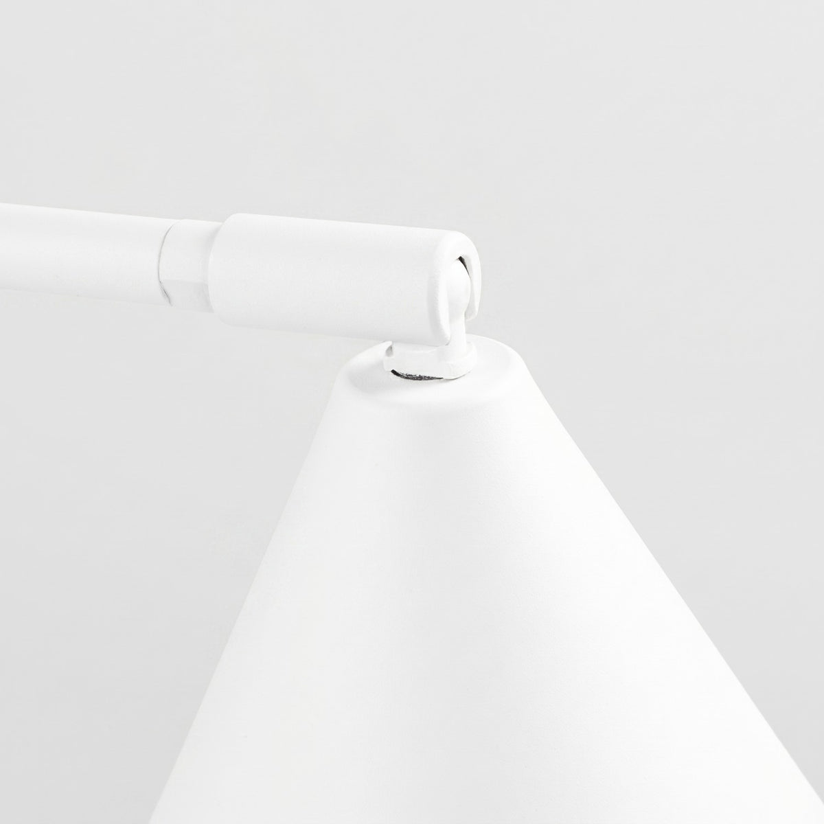 Lampe de table Nox blanche, vue d'ensemble