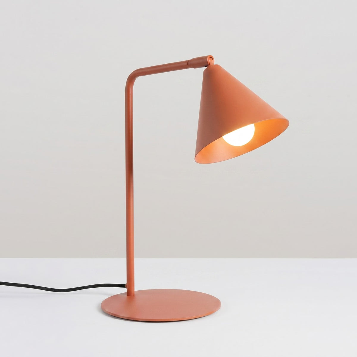 Lampe de table Nox ocre rouge, autre vue