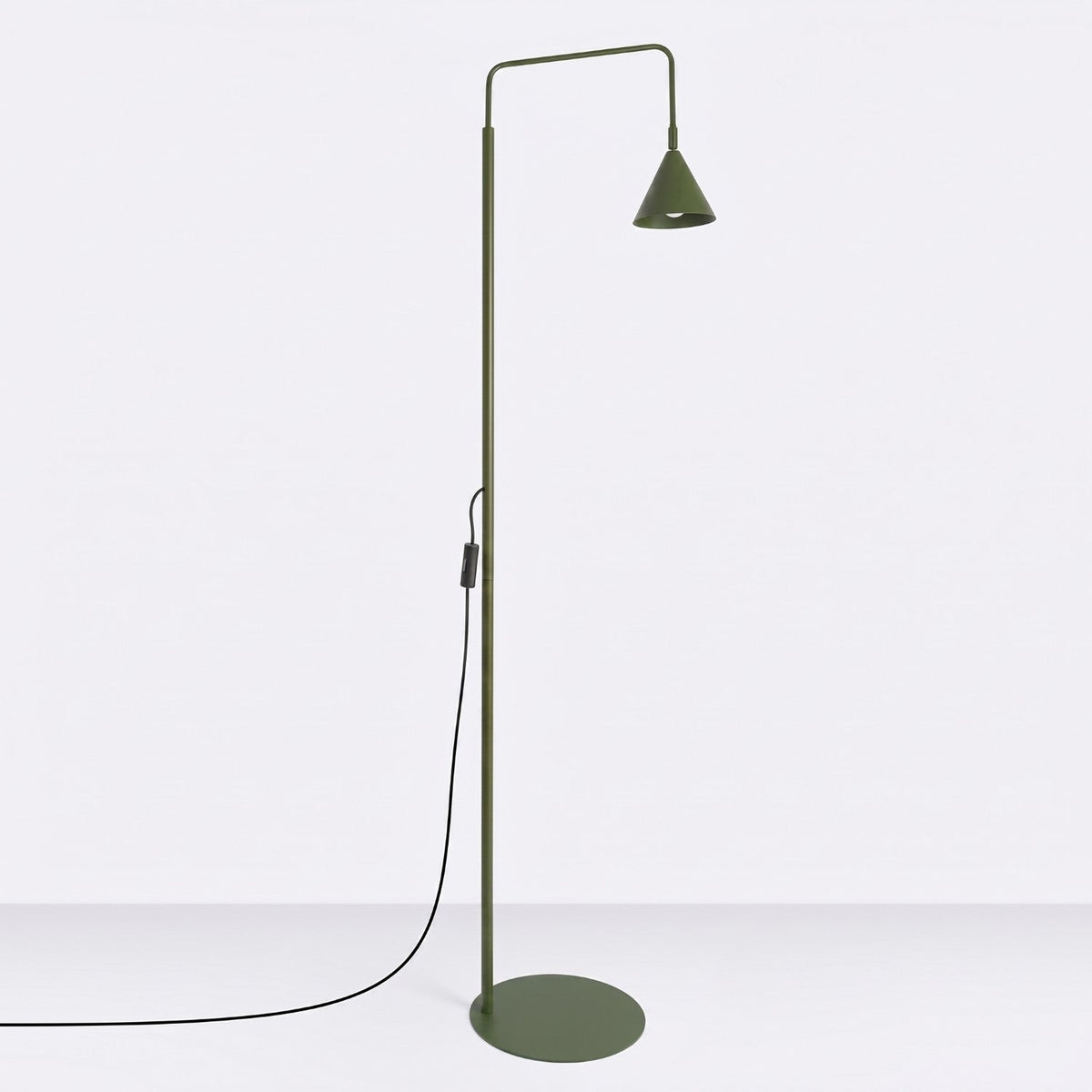 Lampadaire Nox vert olive, détail de la finition