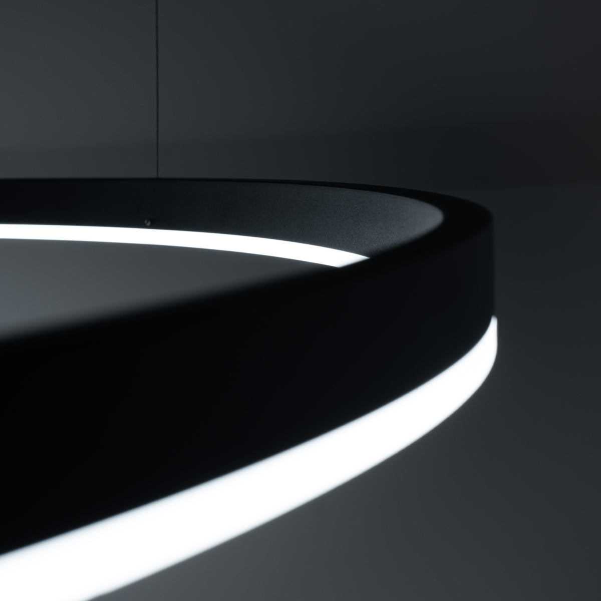 Suspension Oda Ø 80 cm noir