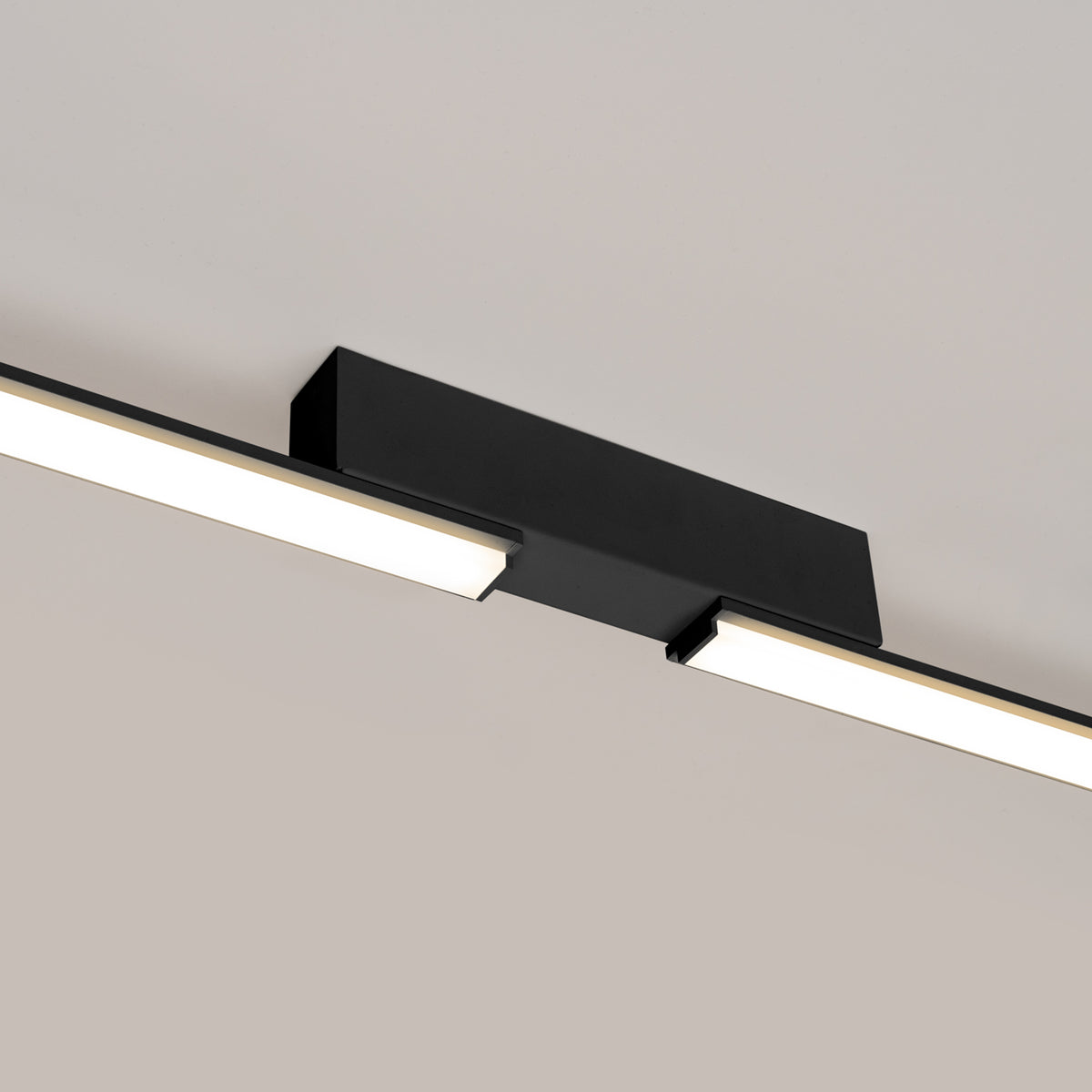 Plafonnier Lagom 181 cm noir