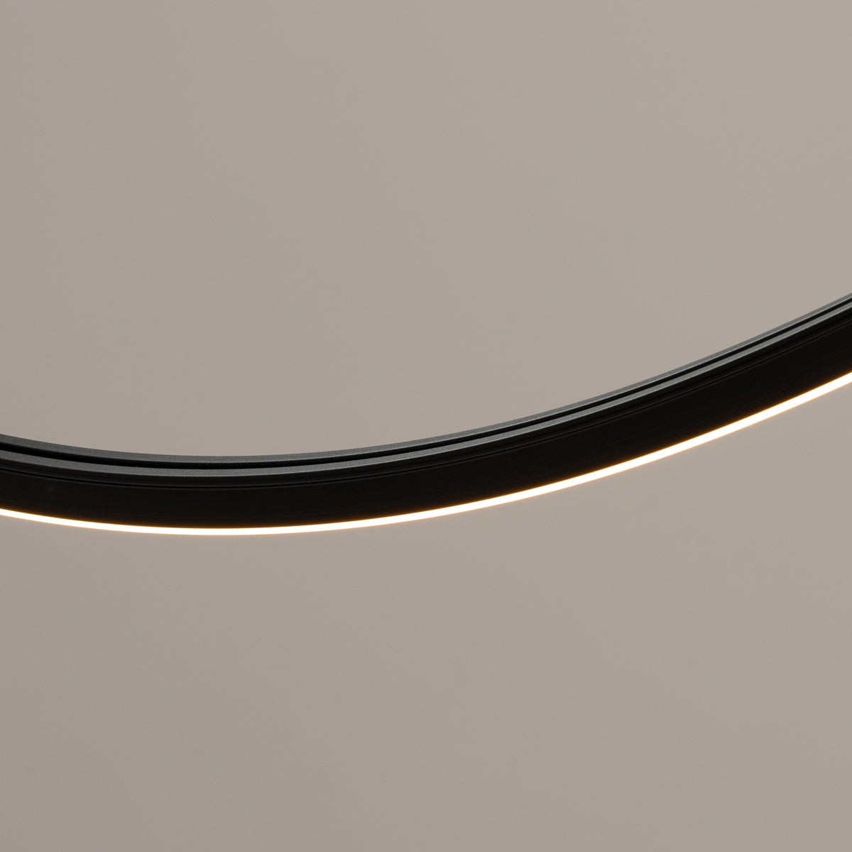 Suspension Alvar Ø 70 cm noir