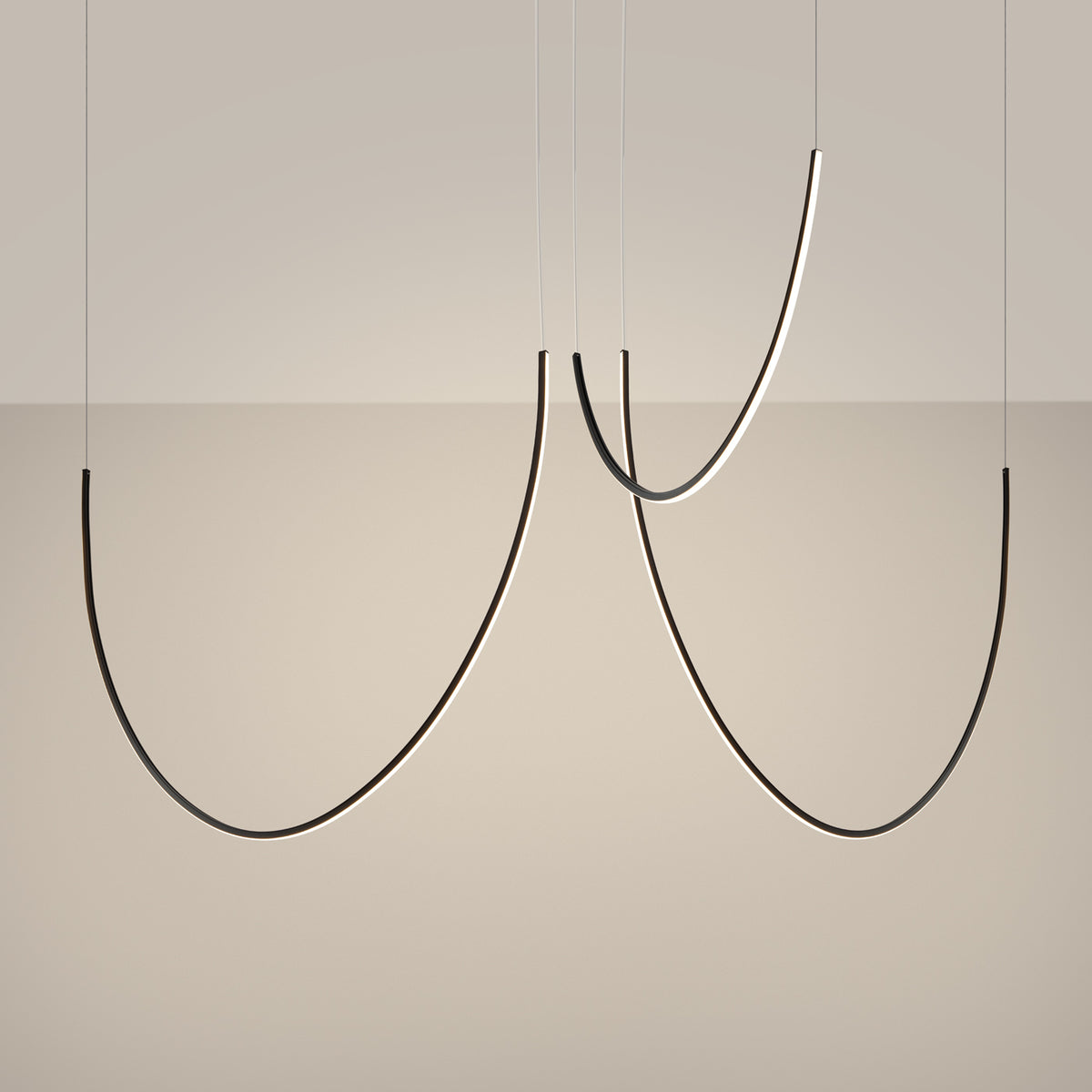 Suspension Alvar Ø 150 cm noir