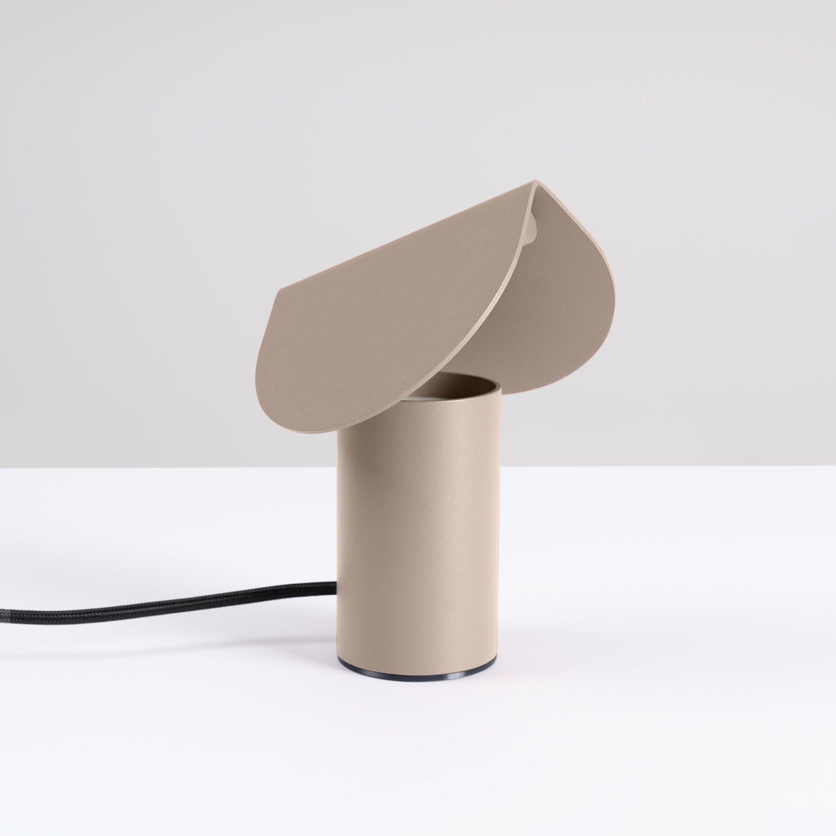 Lampe à poser Biscuit 15 cm taupe