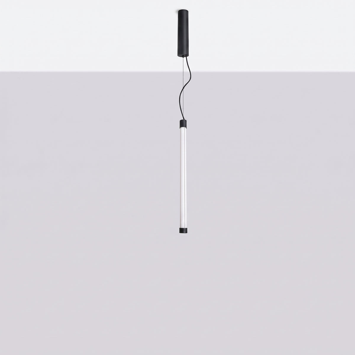 Suspension Trang 50 cm noir