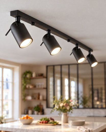 Plafonnier Ring 4L noir, détail des spots orientables allumés